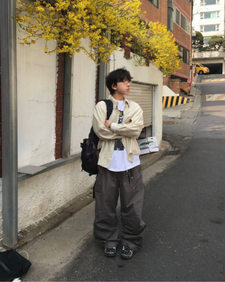 Airy Texture Light Shirt