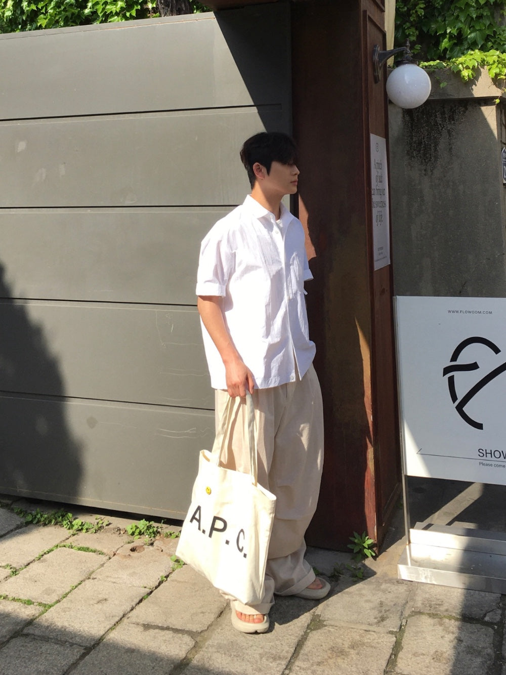 Parra Linen Tuck Pants