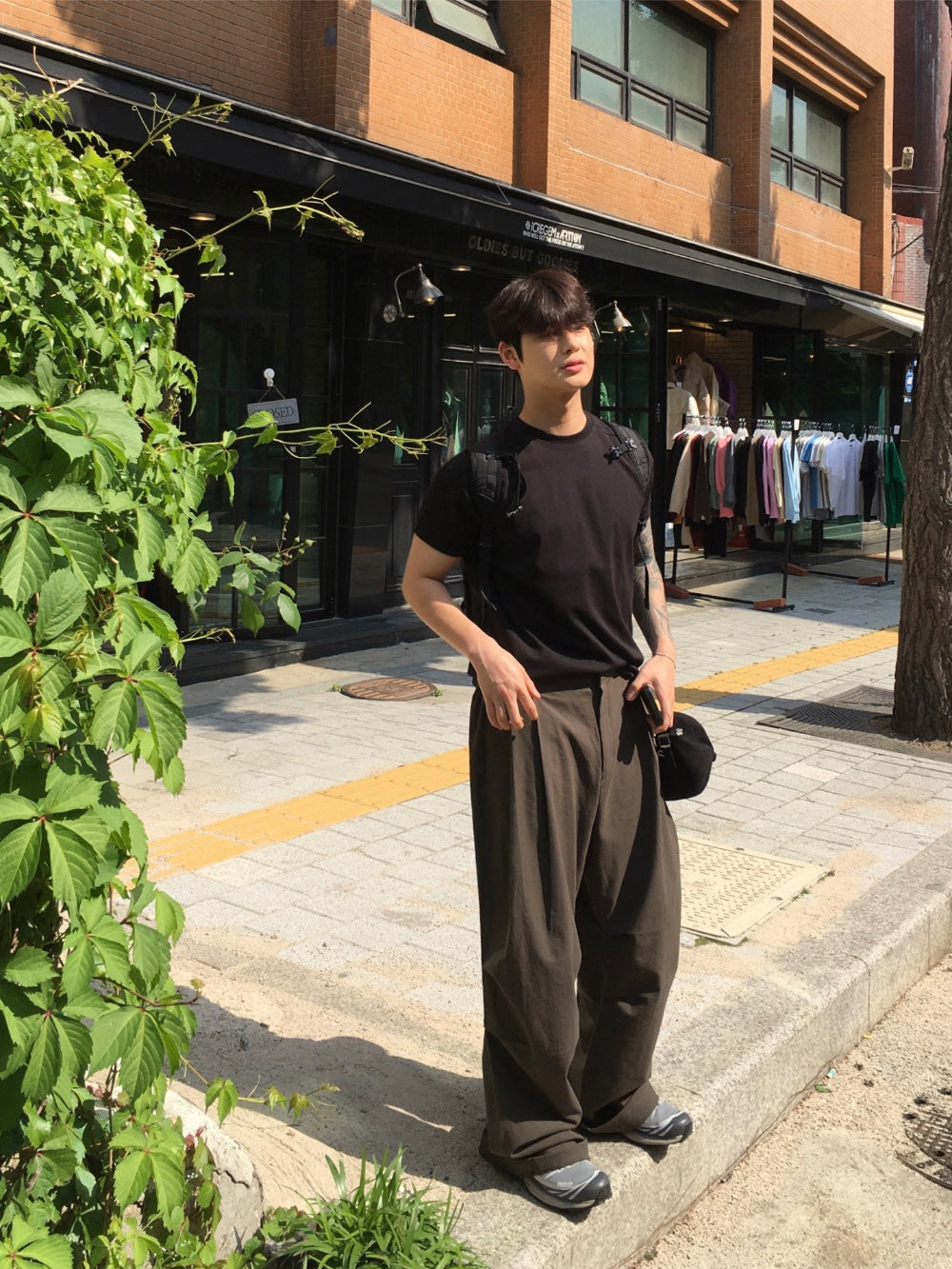 Parra Linen Tuck Pants