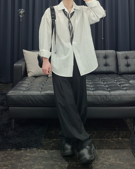 Lightweight Cotton Gathered Shirt