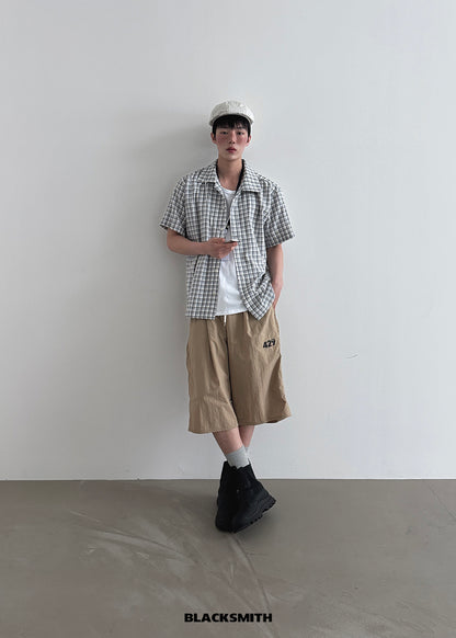 NUNU527 Smith World