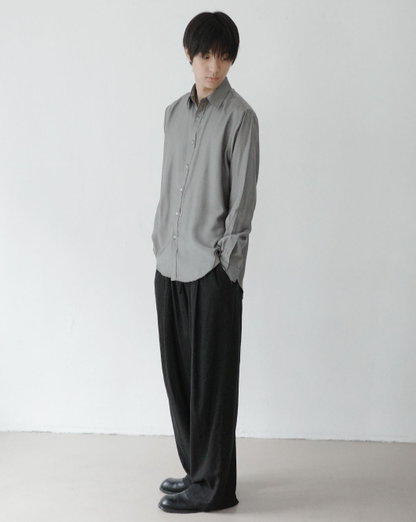 Minimal Fluid Shirt