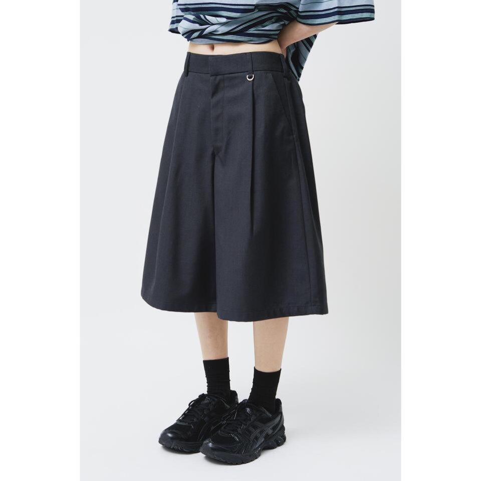 Tuck Bermuda Shorts