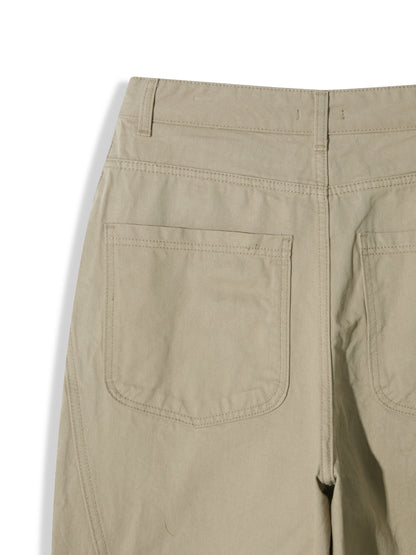 Near Curve Cut Cotton Pants