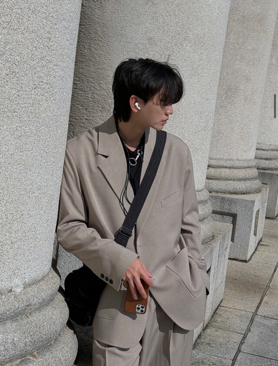 Minimal Drape Suit Setup