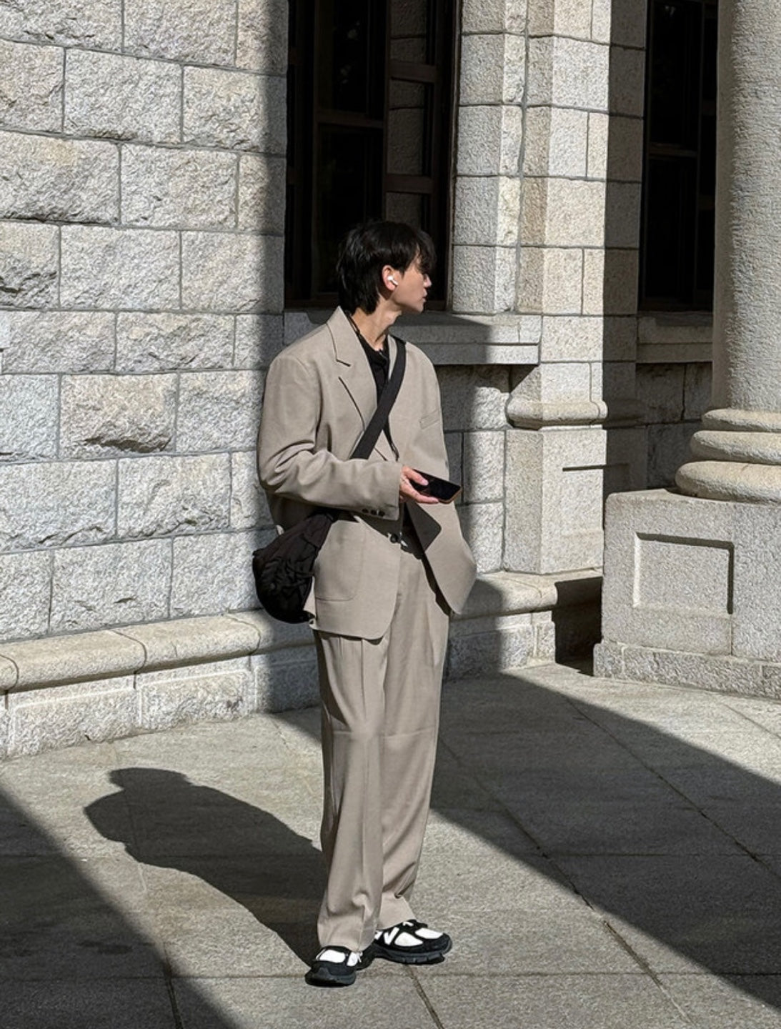 Minimal Drape Suit Setup