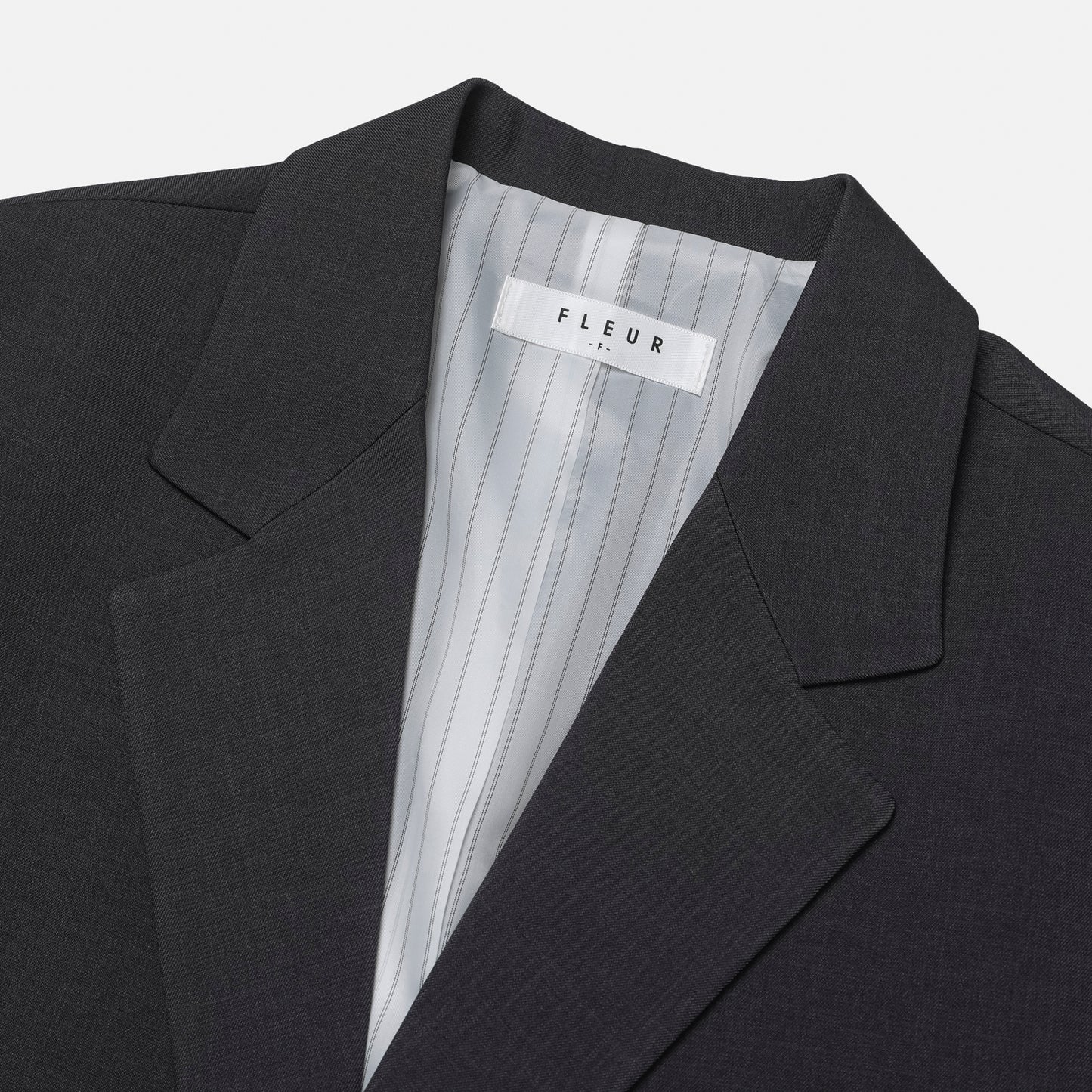 Minimal Drape Suit Setup