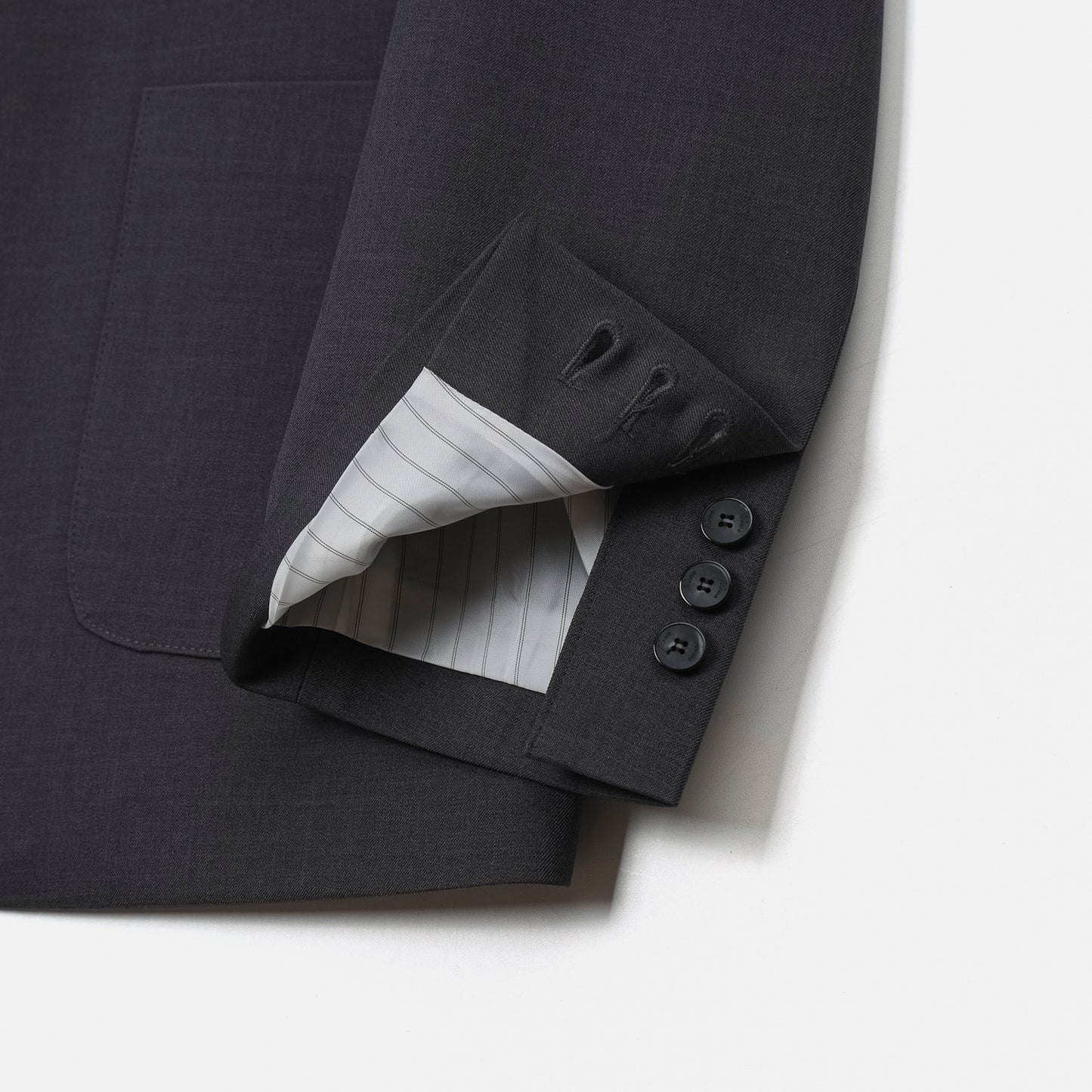 Minimal Drape Suit Setup