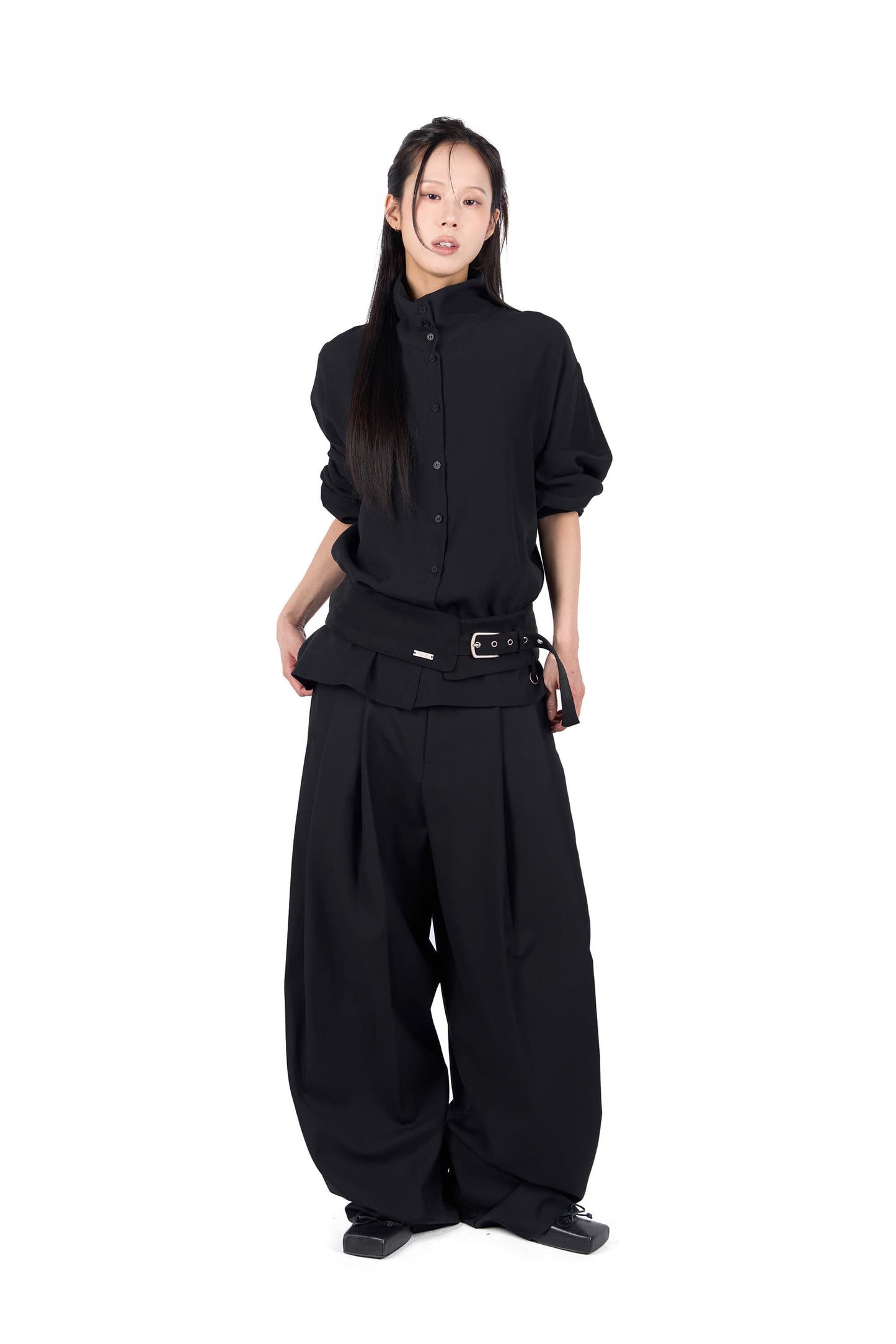 Two-Tuck Wide Slacks Pants