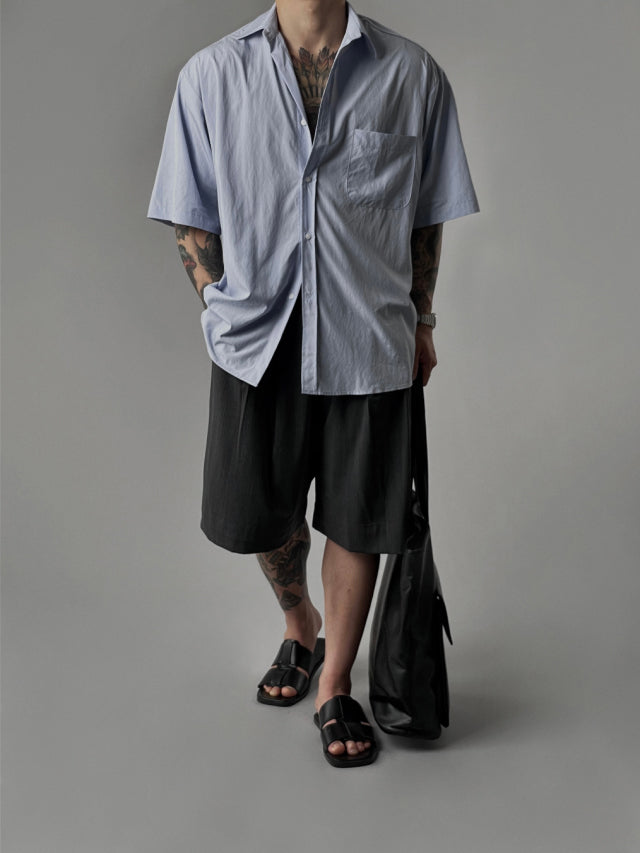 Airy Minimal Half Shirt