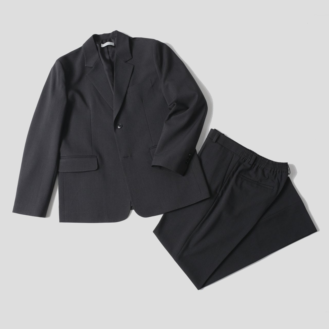 Vince Minimal Setup Suit