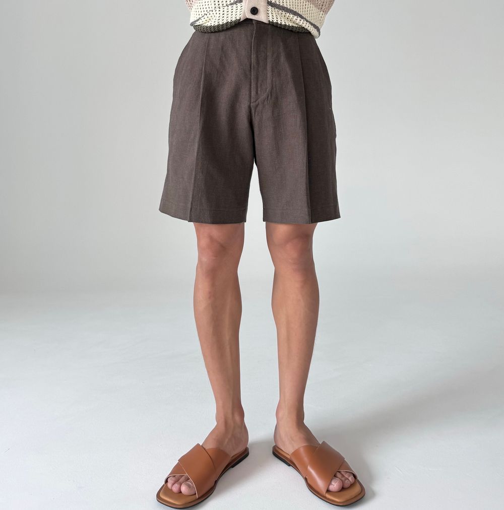 Linen Touch Pleated Half Shorts