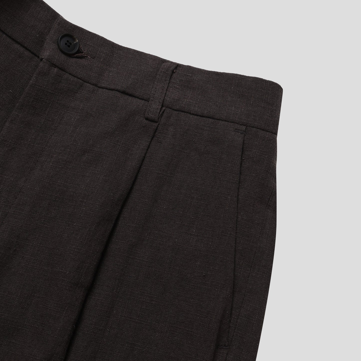 Linen Touch Pleated Half Shorts