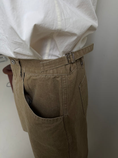 Adjust half pants