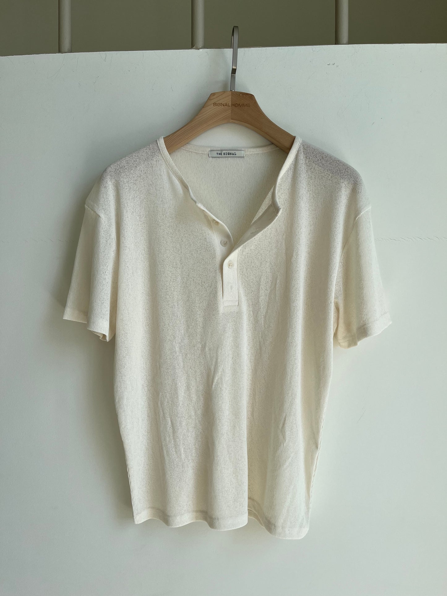 Linen Knit Henley Neck Half Tee