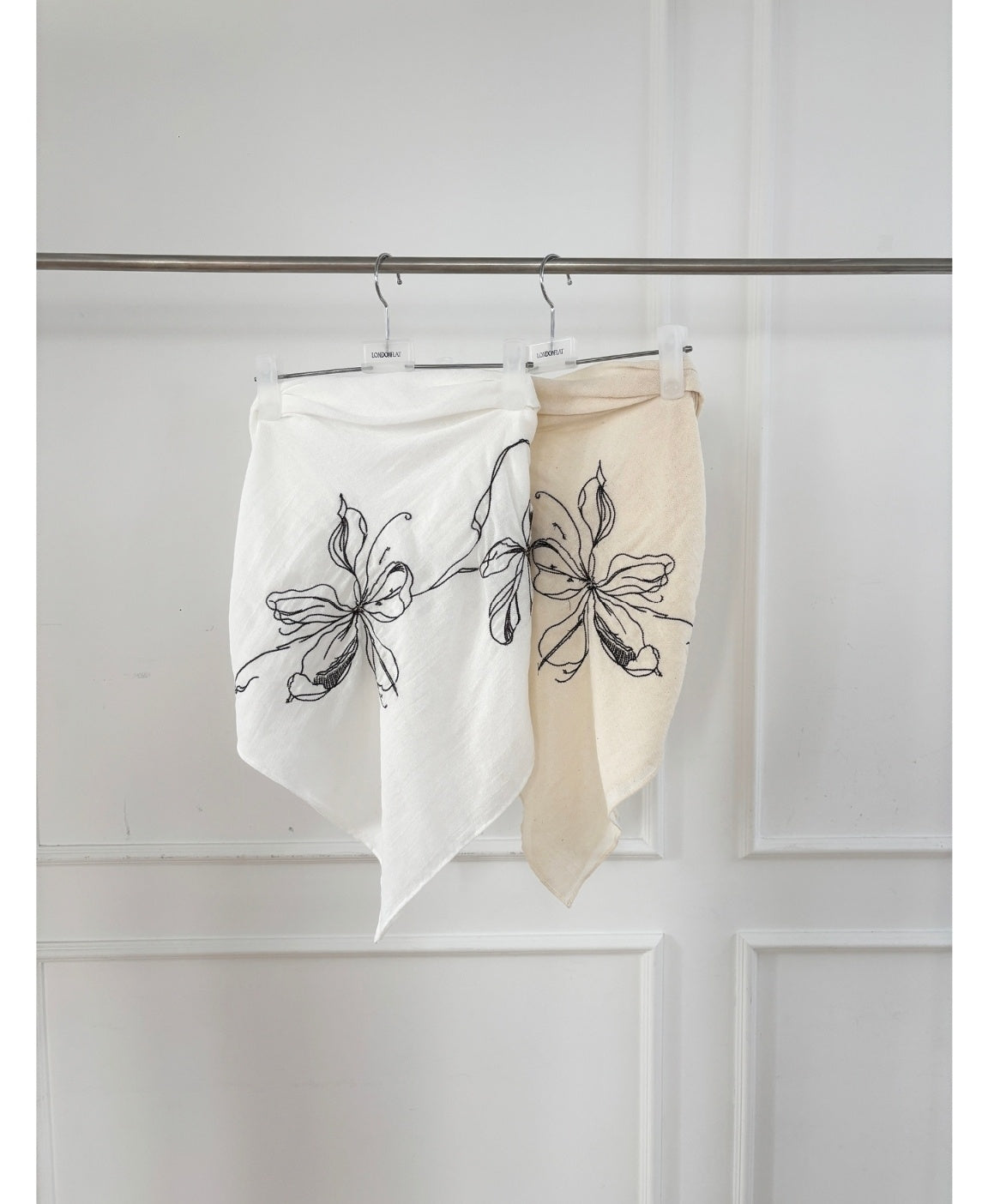 Drawing Scarf Top