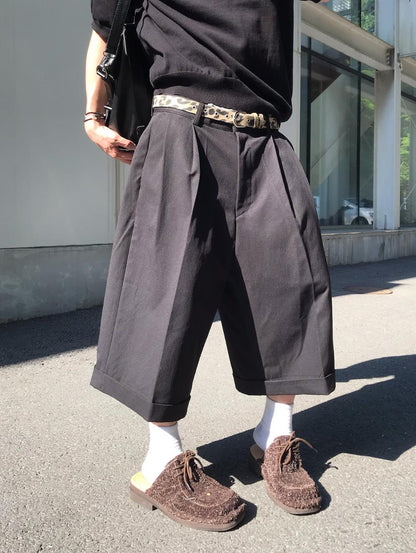 Two-Tuck Wide Half Slacks
