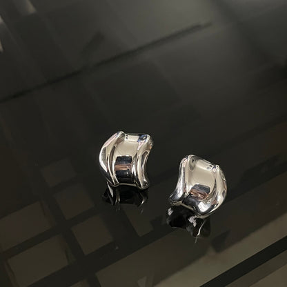 Melt Curve Earrings