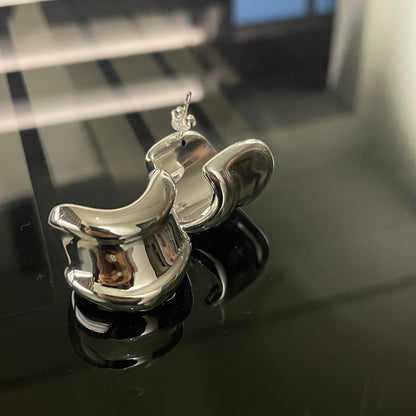 Melt Curve Earrings