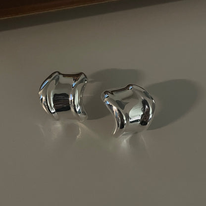 Melt Curve Earrings
