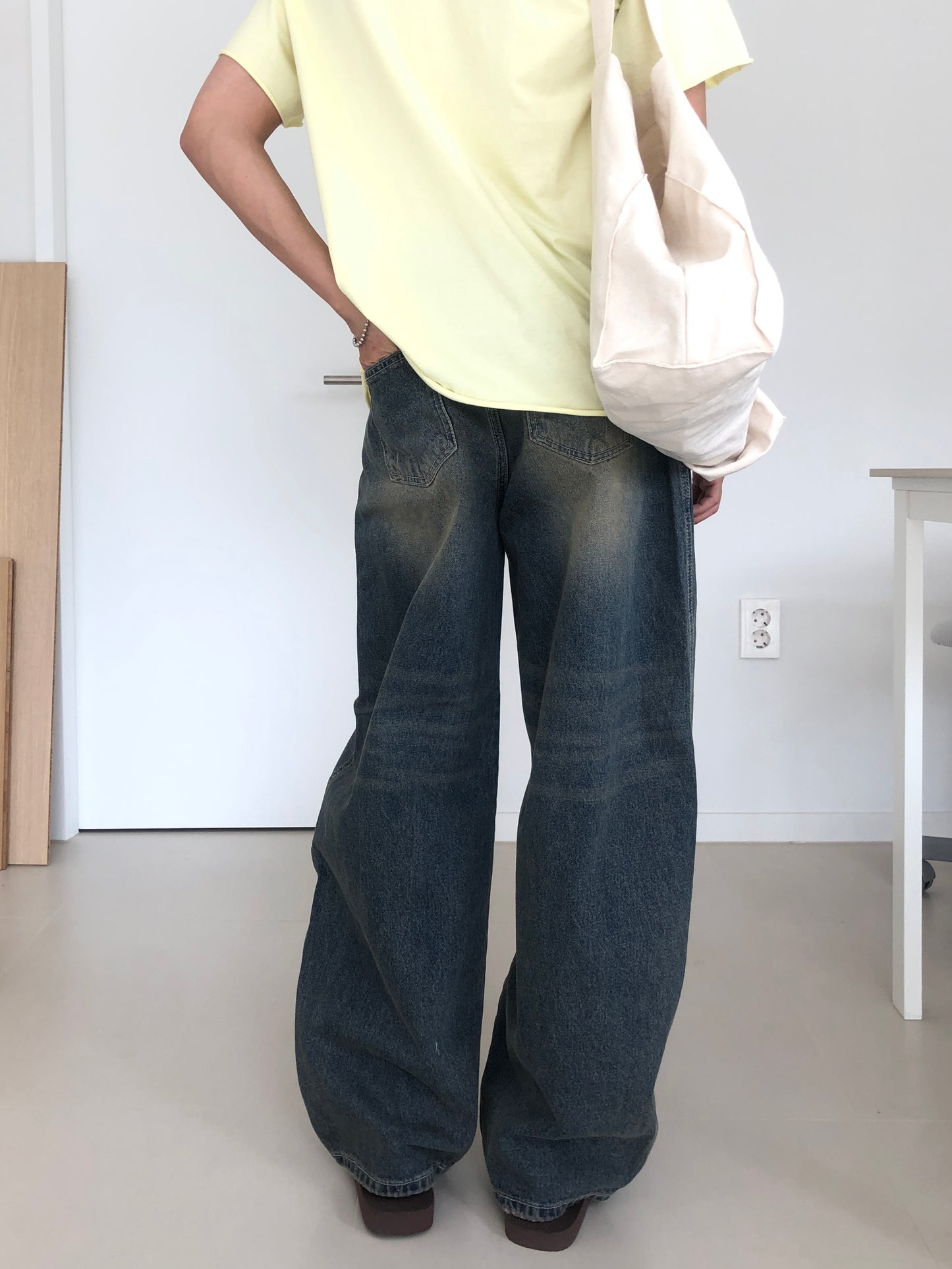 Lowell Curve Wide Denim