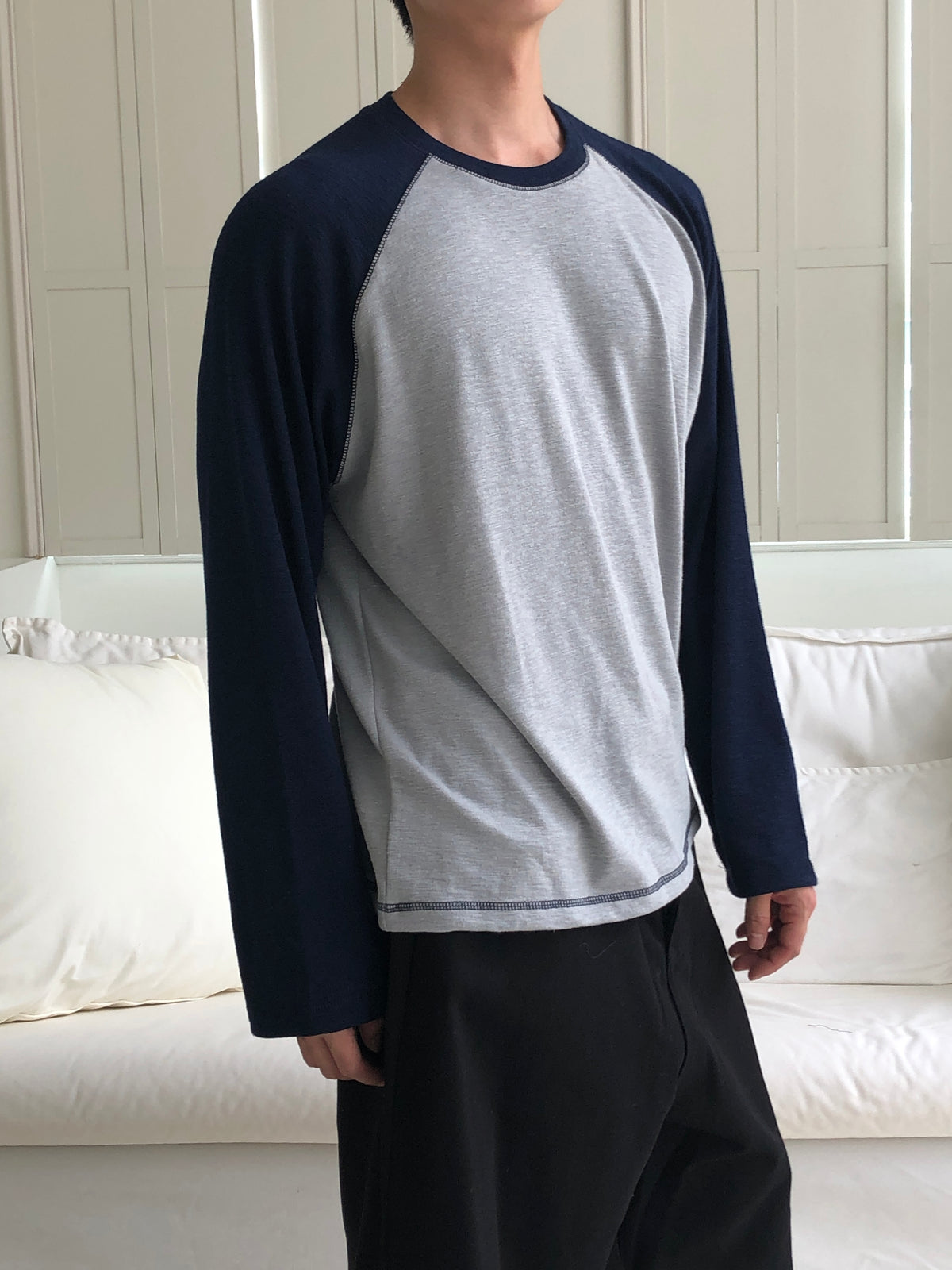 Color Block Raglan Long Sleeve Top