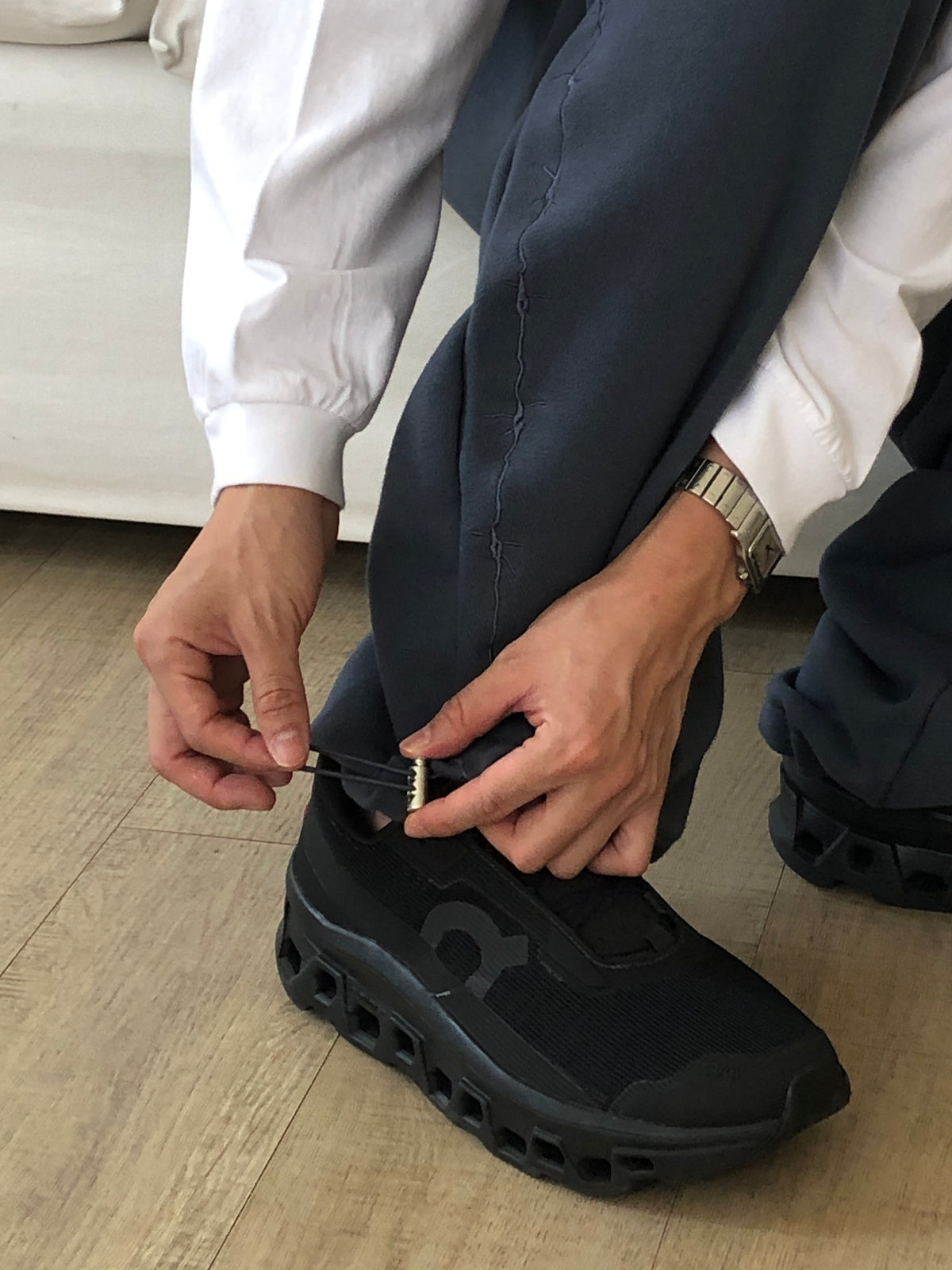 Chain Embroidery Wide Pants
