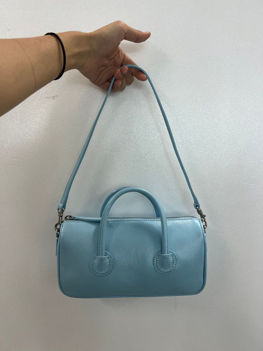 [Pre-Oder] MARGESHERWOOD - [Scheduled to ship from early January to end of February] ZIPPER SMALL LIGHT BLUE GLOSSY PLAIN - MW2423-BG37-LBGP 