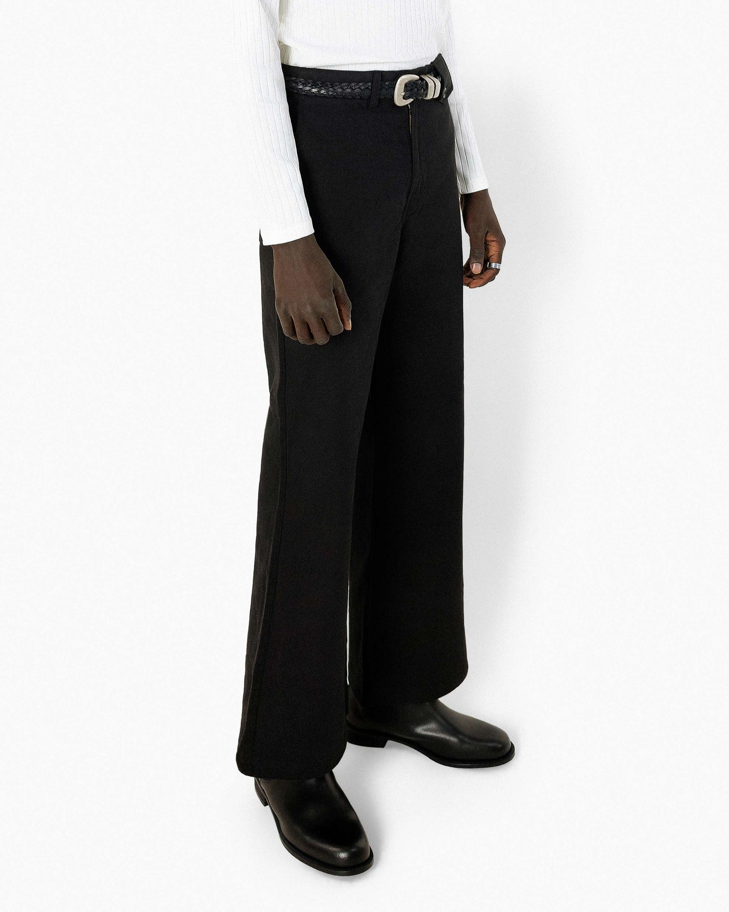 【REVURA レビュ―ラ】DROIT FLARED BELL BOTTOM CHINO PANTS - BLACK