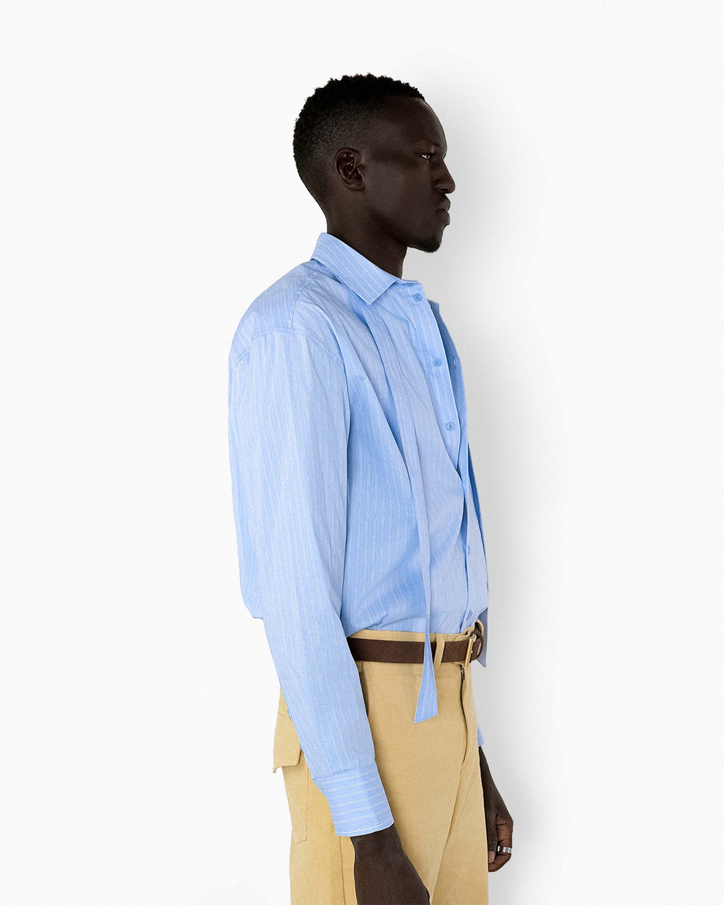 【REVURA レビュ―ラ】BRILLER PIN STRIPE SHIRTS - SKYBLUE