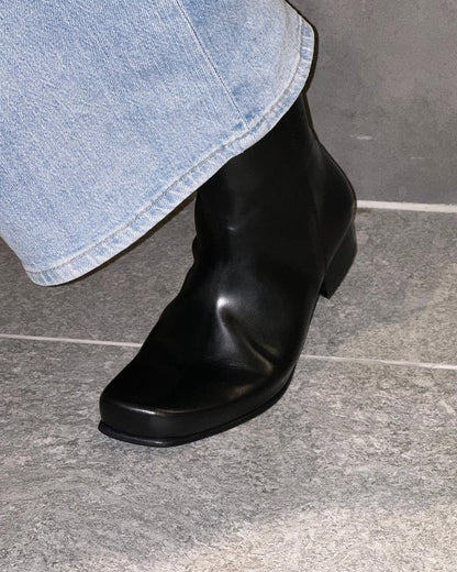 ARK_black(gloss)