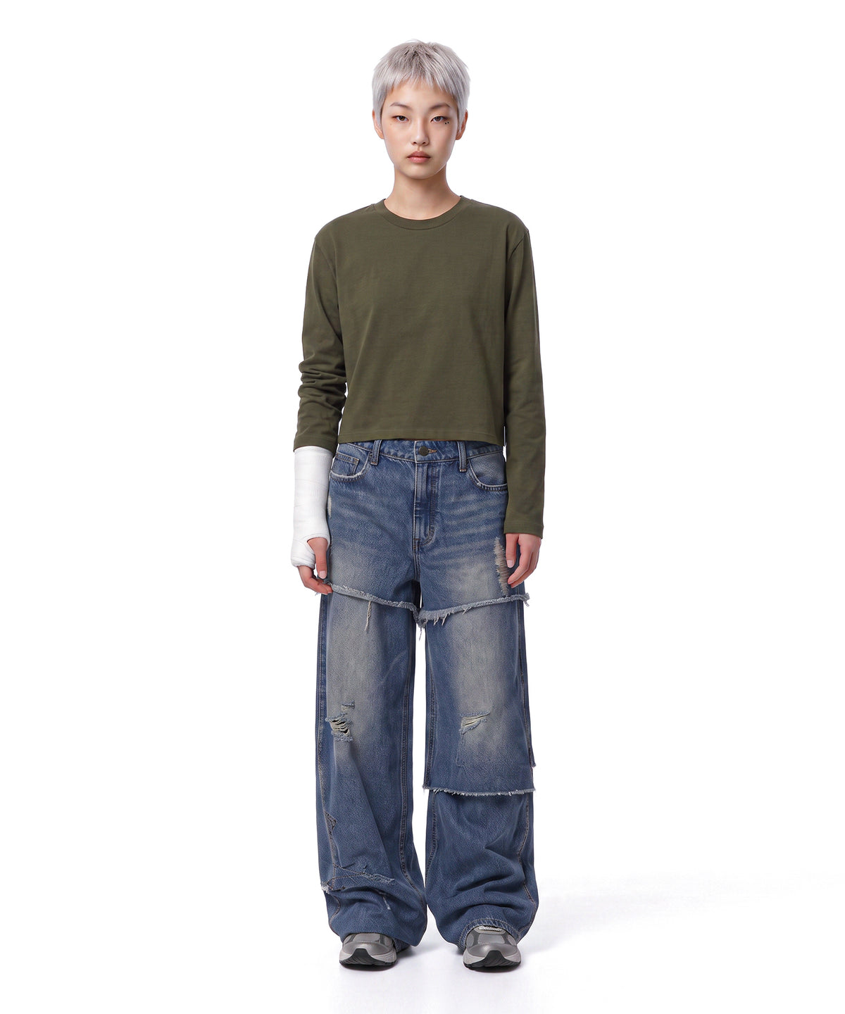 【C Wear シーウエア】Oversized Crop Long Sleeve T-Shirt Khaki