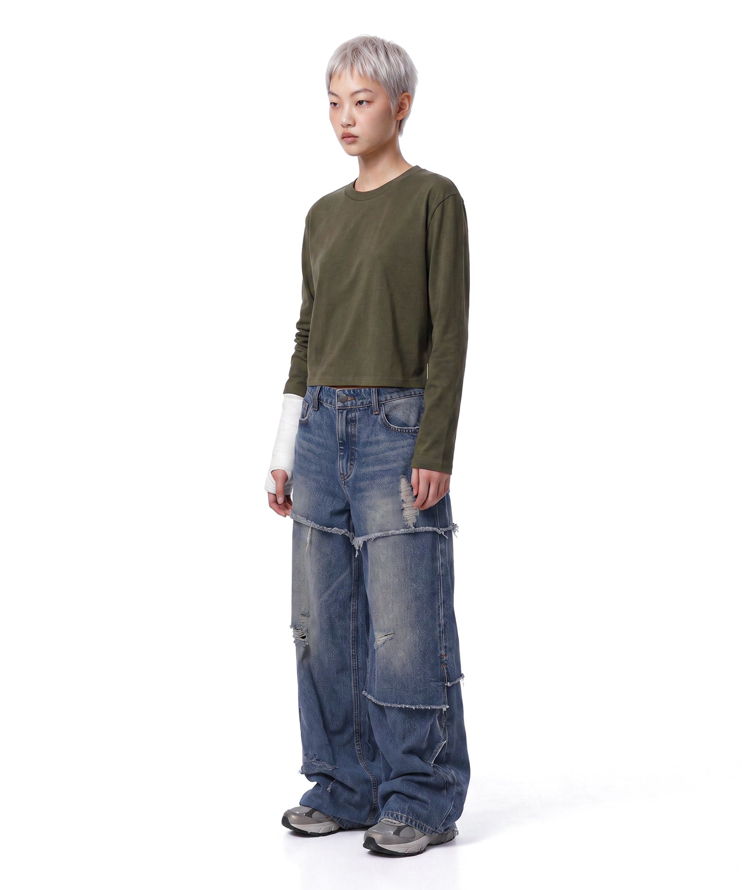 【C Wear シーウエア】Oversized Crop Long Sleeve T-Shirt Khaki