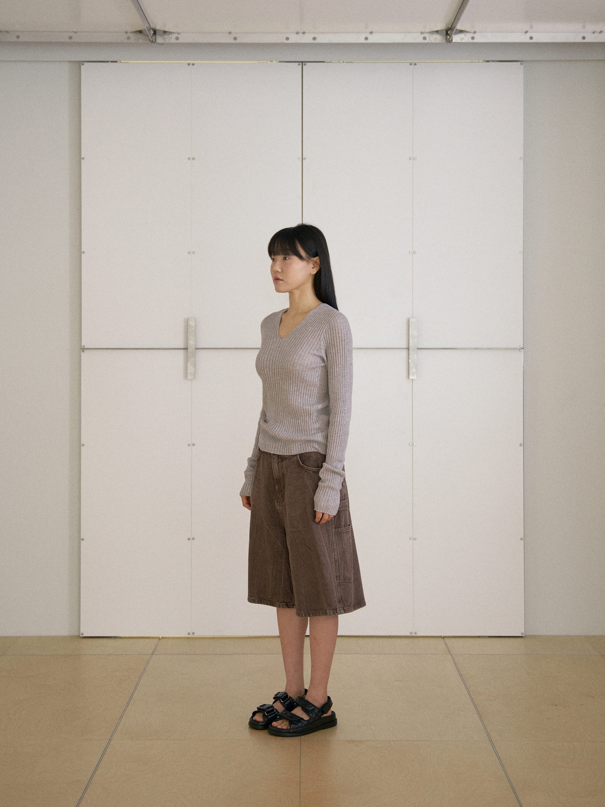 MARAN Double V-neck Rib Pullover - Gray 商品画像13/19