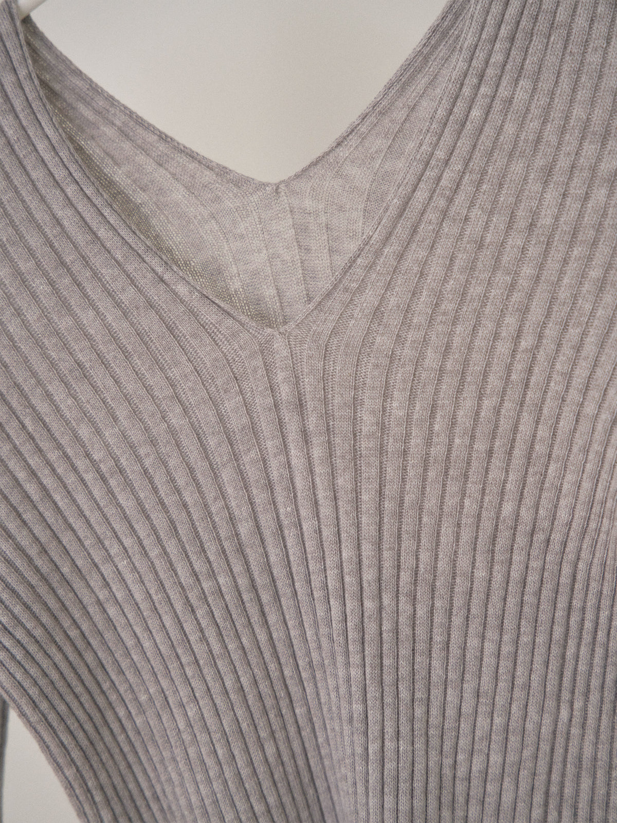 MARAN Double V-neck Rib Pullover - Gray 商品画像17/19
