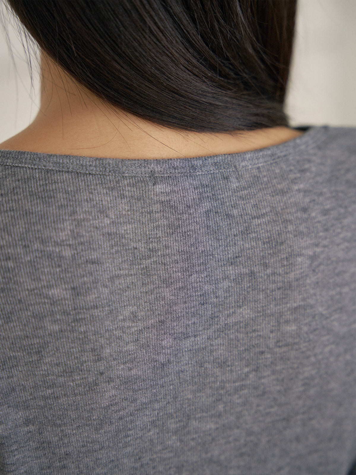 Finger Hole Long Sleeve - Charcoal 12