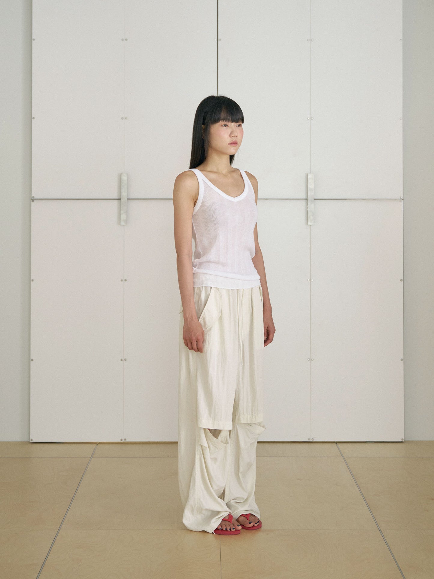 Summer V-neck Sleeveless - Ivory