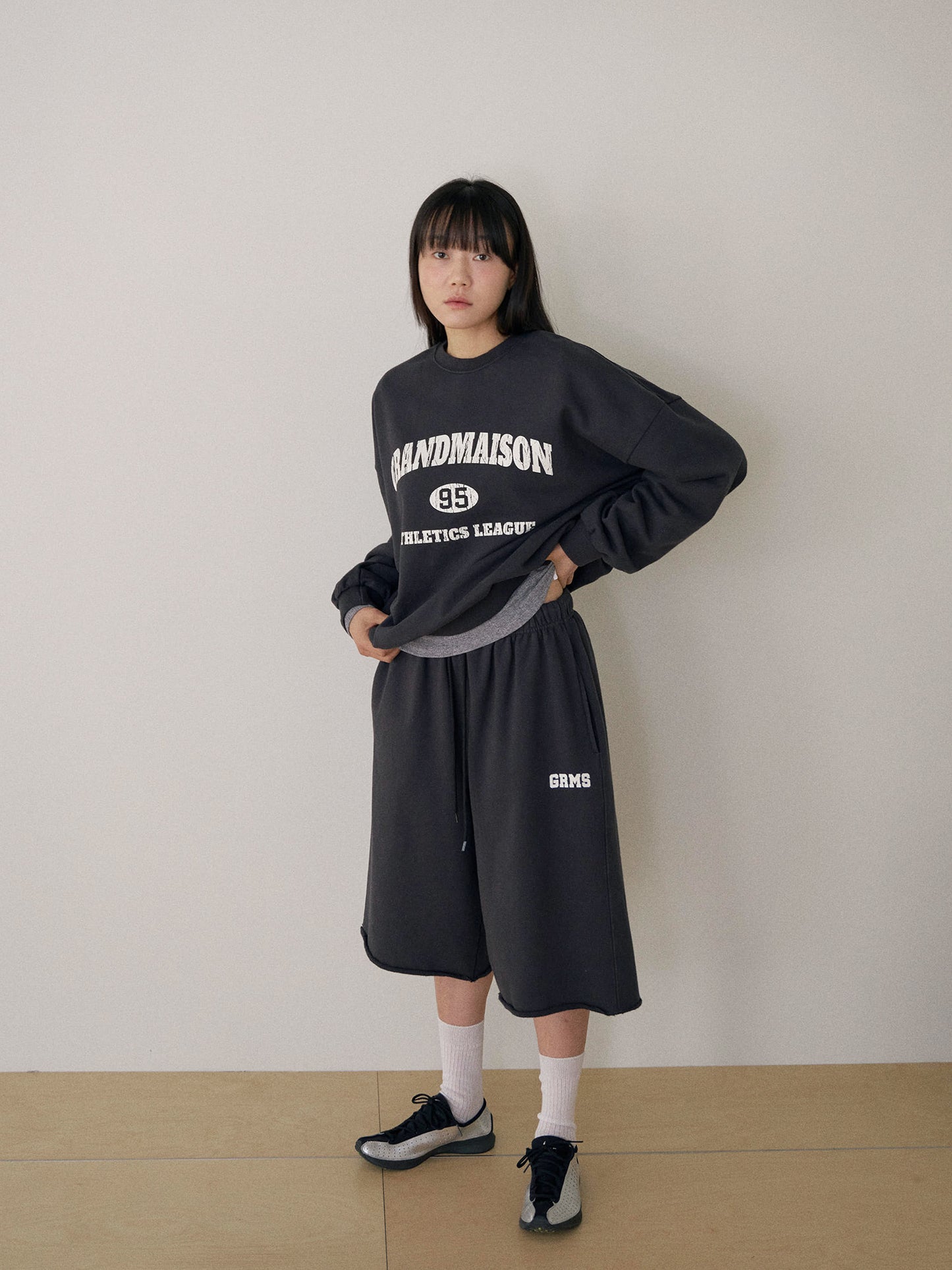 Cutoff Half Sweatpants - Charcoal