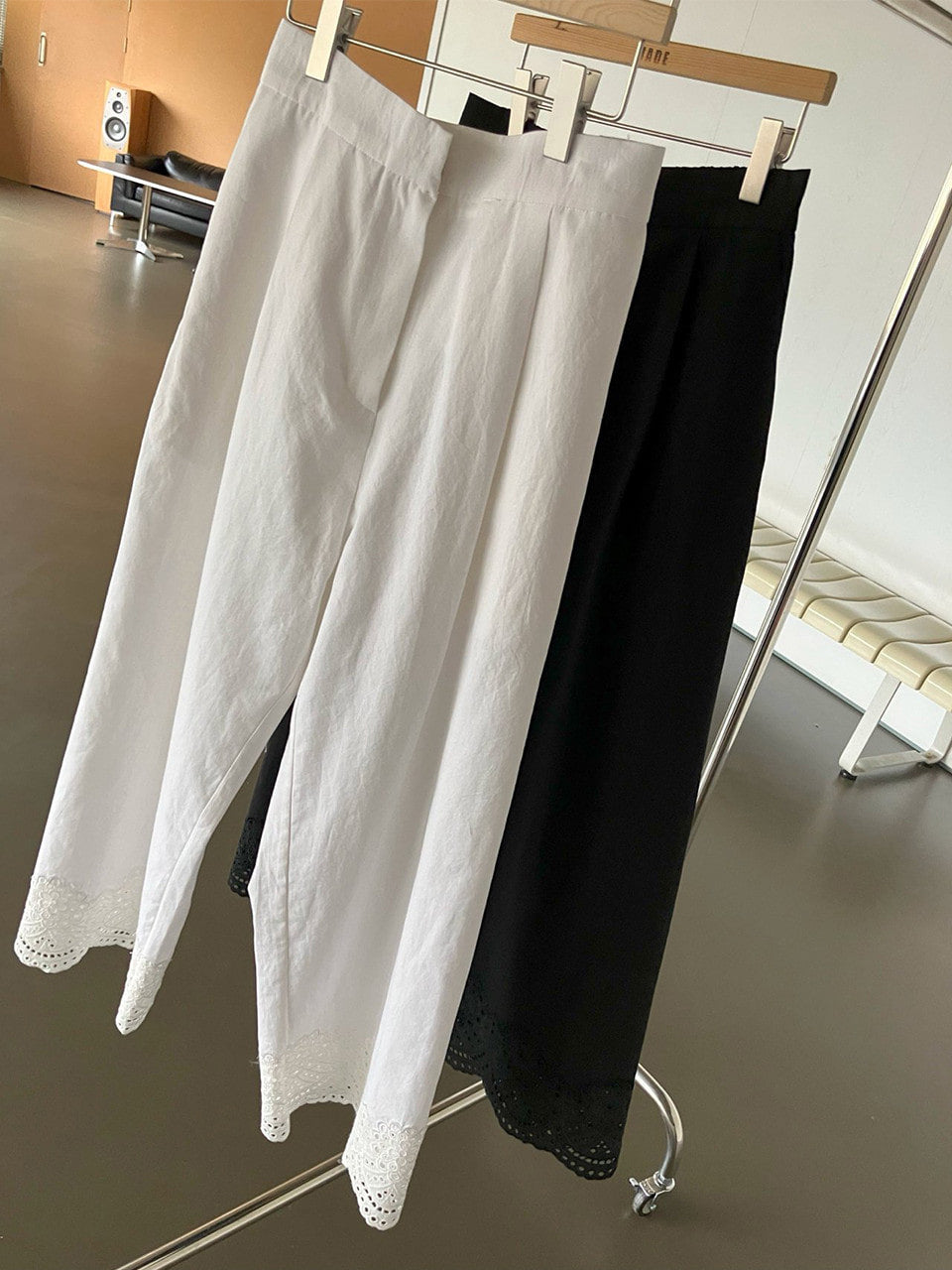 [A MA:DE] Punching Pants (2 colors)