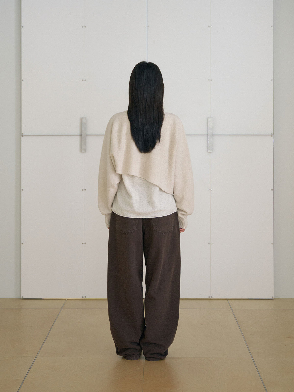 MARAN Unbalanced Boat Neck Pullover - Oatmeal 商品画像14/19