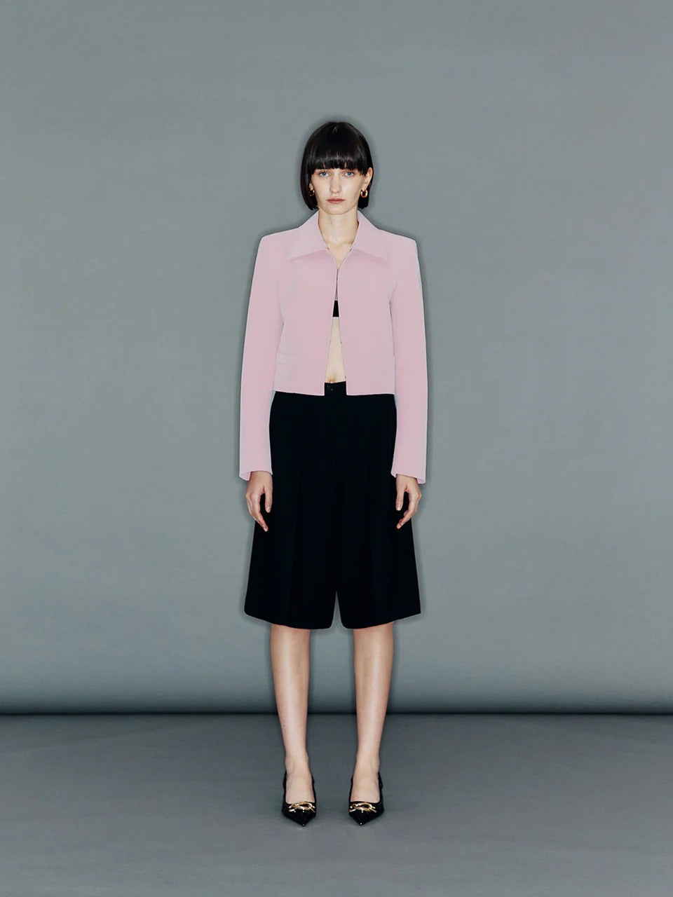 ACRAB ウールパンツ 正面全身コーディネートカット