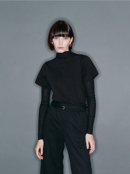 ARIK. ASCELLA Logo half sleeve t-shirt Black