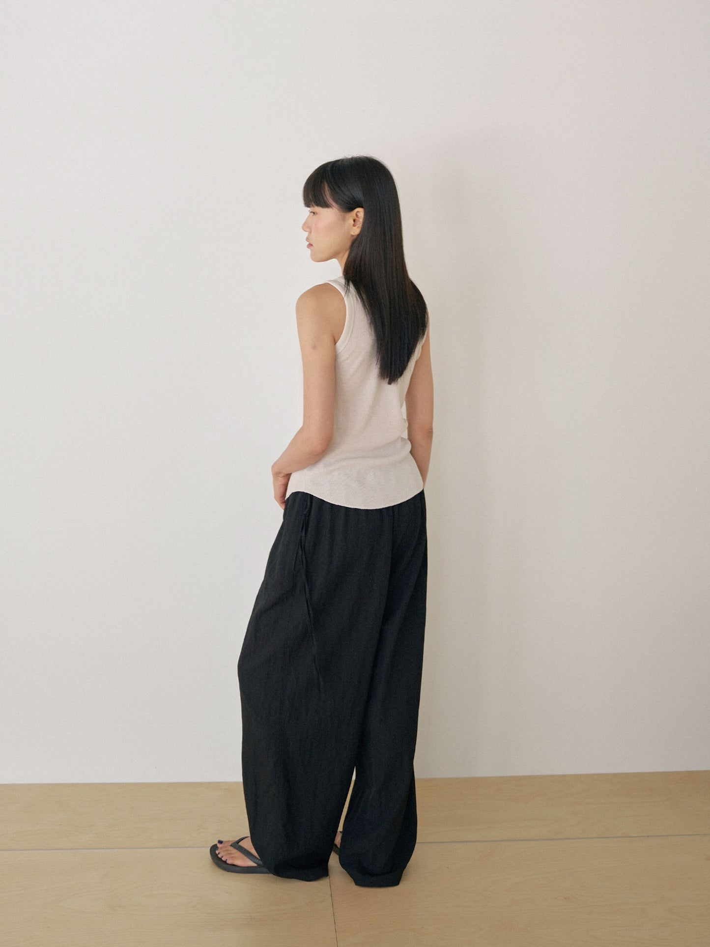Waffle Button Sleeveless - Beige