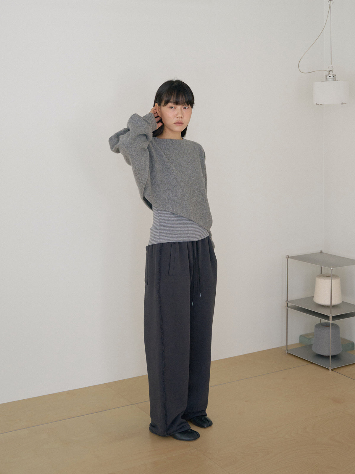 Unbalanced Boat Neck Pullover - Gray 7