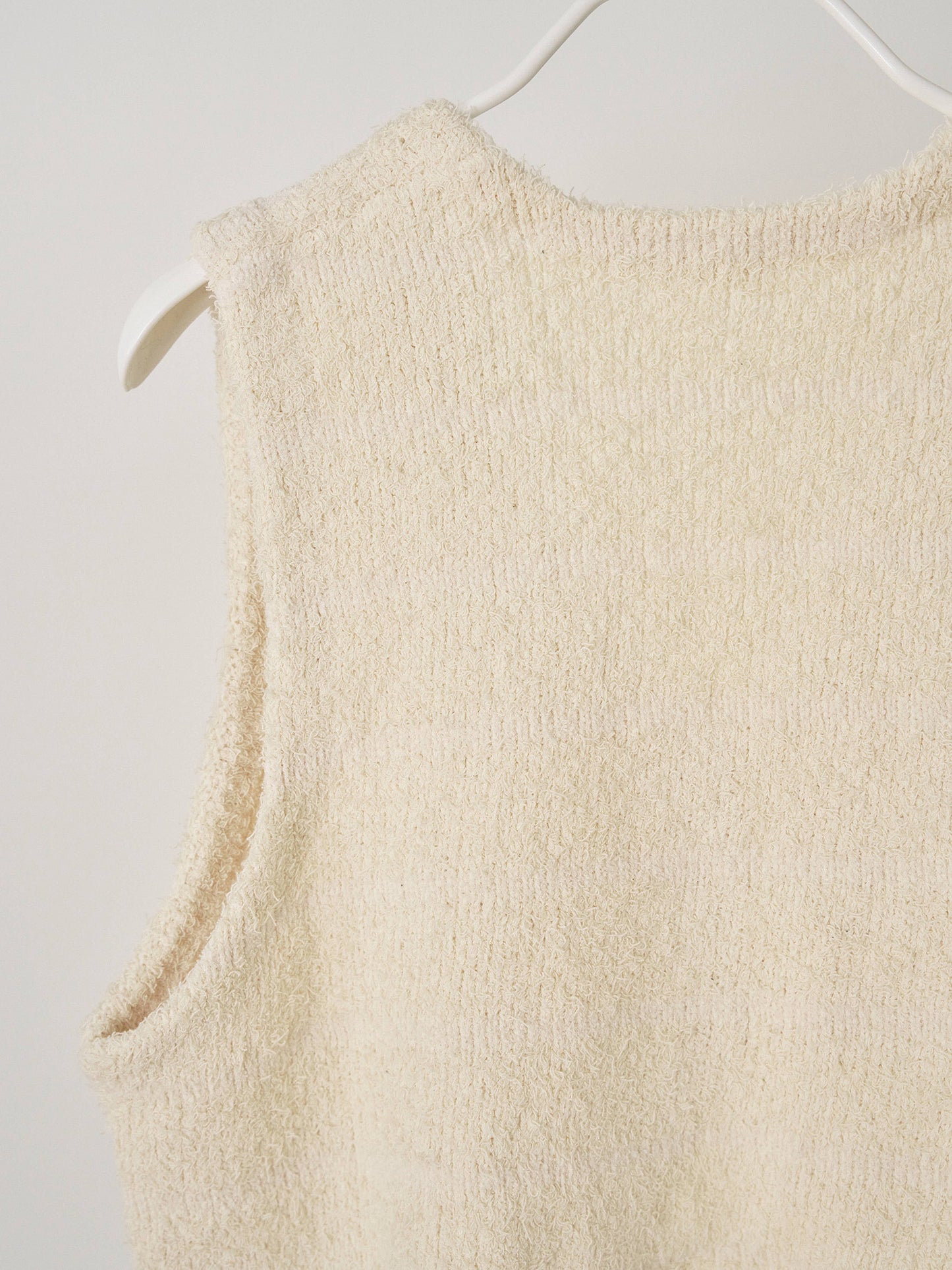 Sleeveless Button Cardigan - Beige