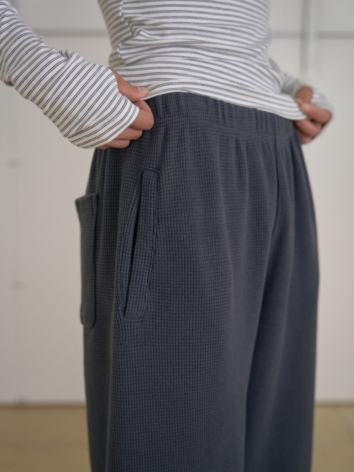 MARAN Current Waffle Sweatpants - Charcoal 商品画像12/19