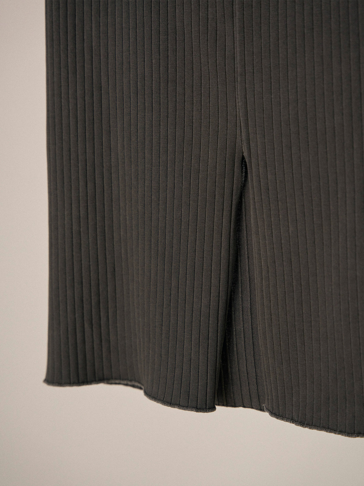 MARAN Pigment Rib Skirt - Charcoal 商品画像18/19