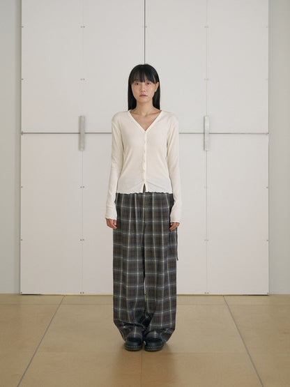 Wave V-neck Rib Cardigan - Cream 12