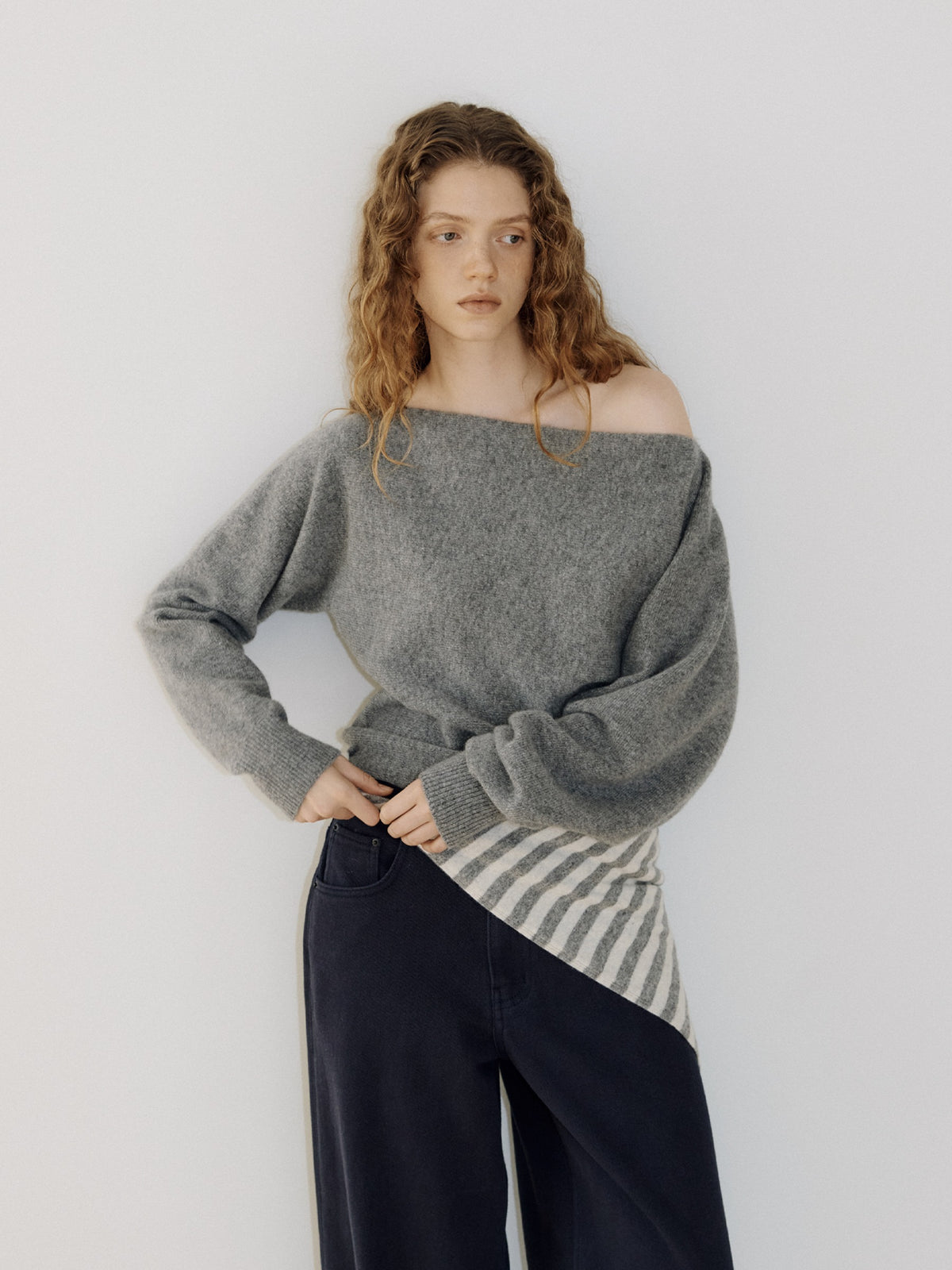 Flow Boat Neck Pullover - Gray 1
