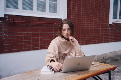 [HER&SHE 2025AW] Paisley Semi Zip-Up Sweatshirt